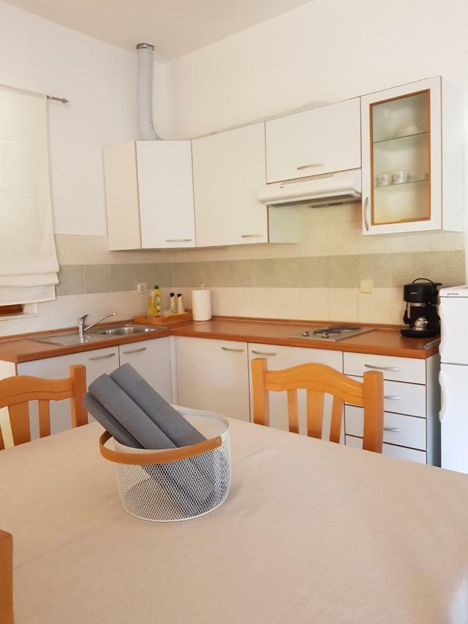Apartment Boba Murter Bagian luar foto